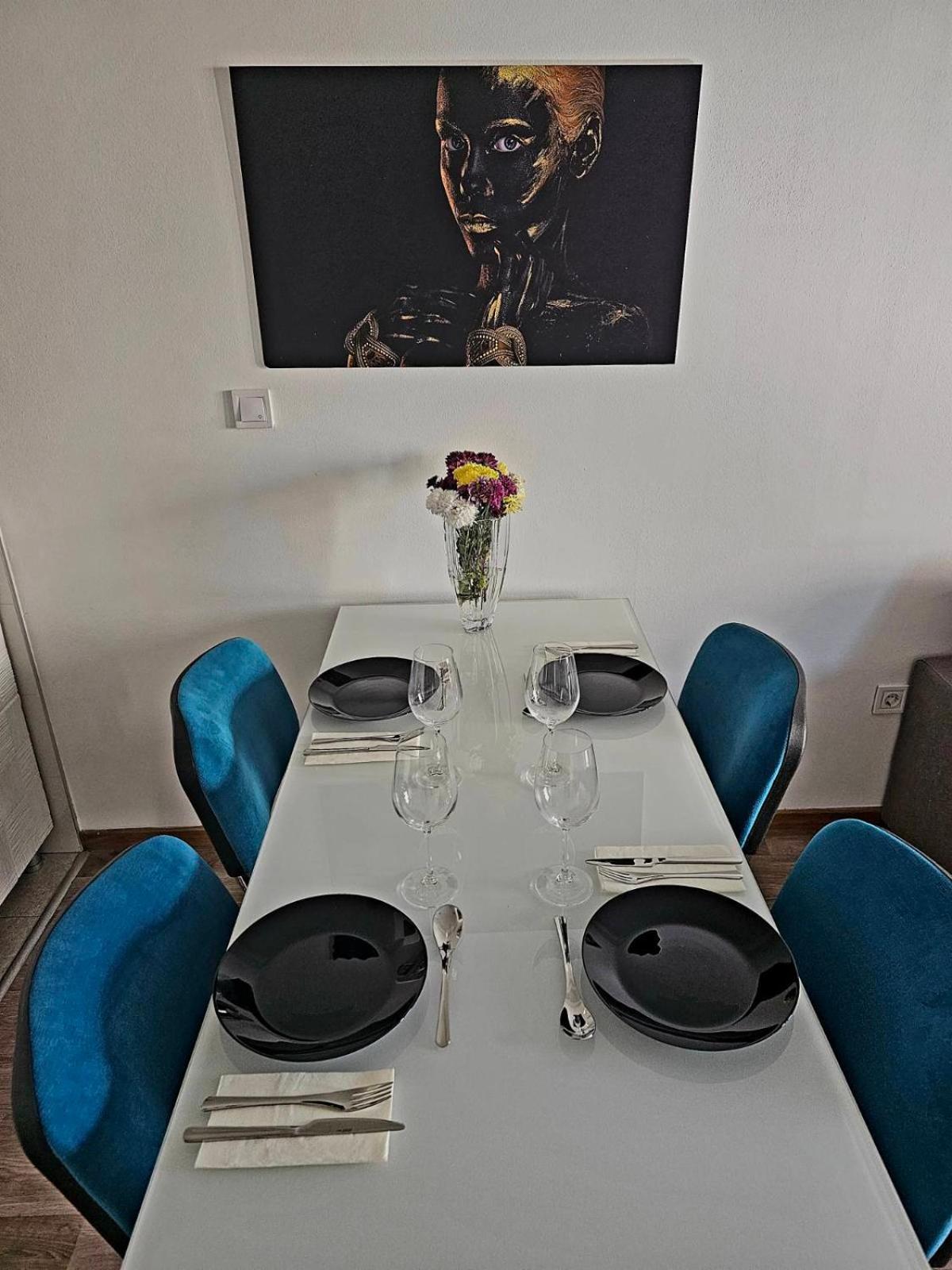 Eva's Premium Apartment